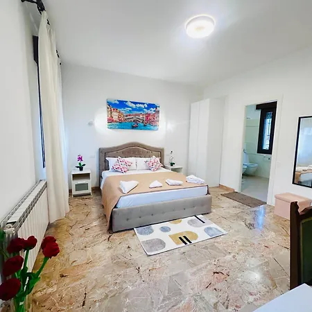 Alisa House Gæstehus Venedig