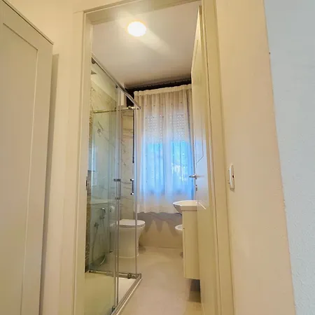 Alisa House Affittacamere Venezia